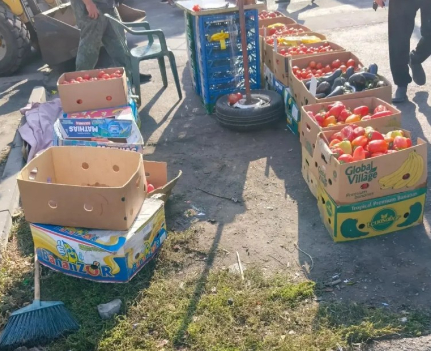 "Овощной круиз» в полицию: власти Таганрога снова штурмовали нелегальных торговцев