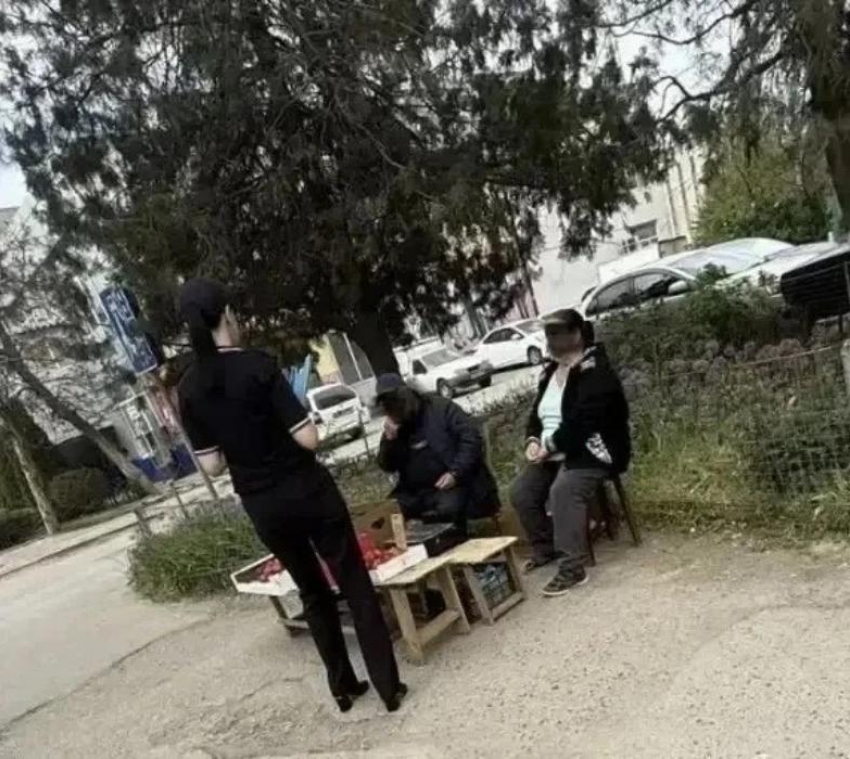 Штрафов мало — надо отбирать товары: власти Таганрога снова идут в бой с уличной торговлей