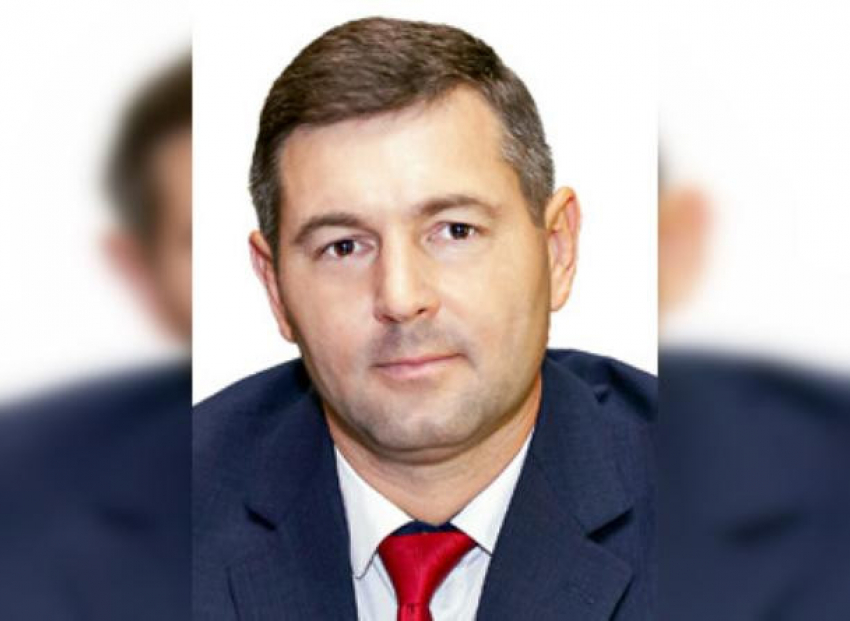  В Таганроге арестовали депутата городской думы Романа Калинина