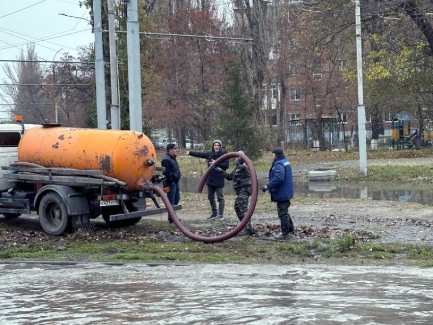 Трубу, приведшую к потопу в Таганроге, заменят