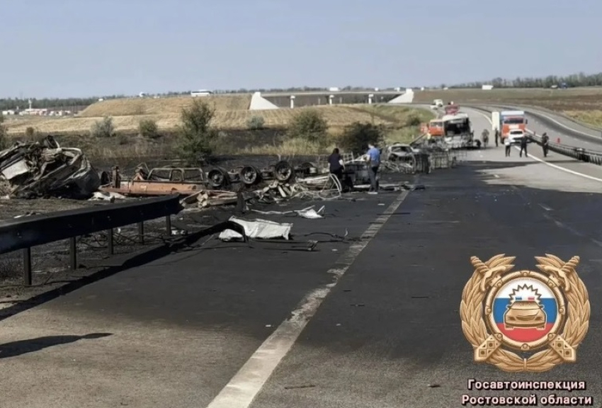 Число погибших в ДТП на трассе Ростов-Таганрог выросло до четырёх