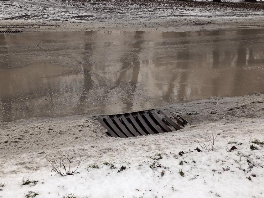 Ливневки в Таганроге не справляются с водой