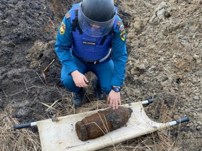 В лесу под Таганрогом местные жители нашли авиабомбу