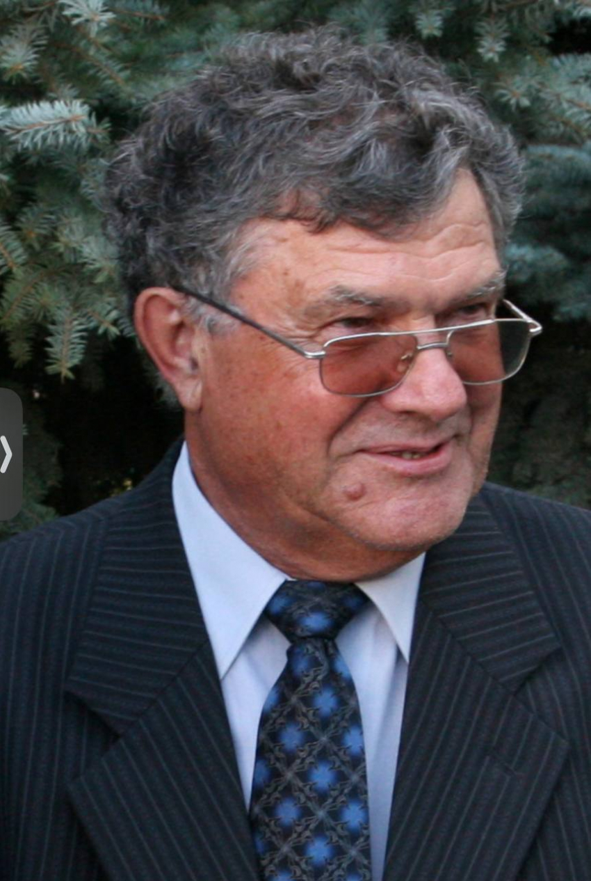 Город чествует Почетного гражданина Таганрога Авенира Степановича Доценко